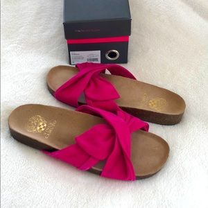 NWT Vince Camuto Berulia Slide Sandal Hot Pink 9M
